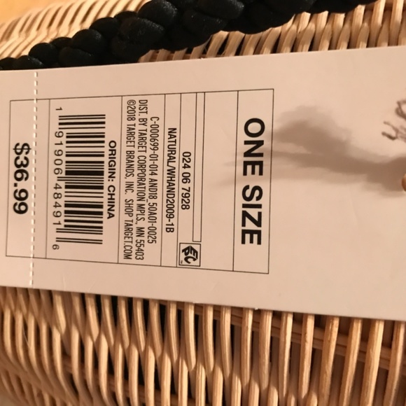 Wicker purse with strap & handle - Picture 4 of 6